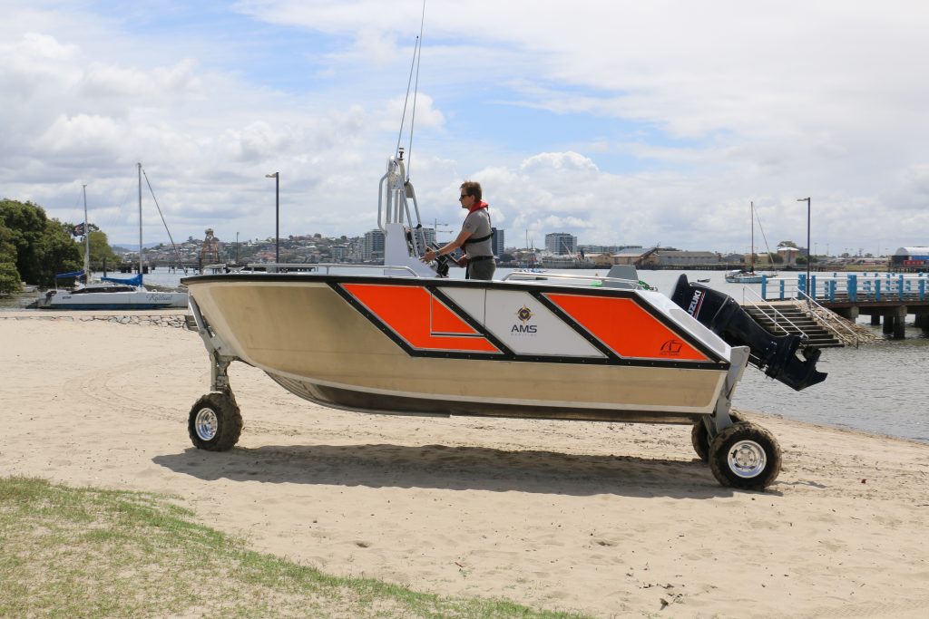 amphibious sealegs workboat